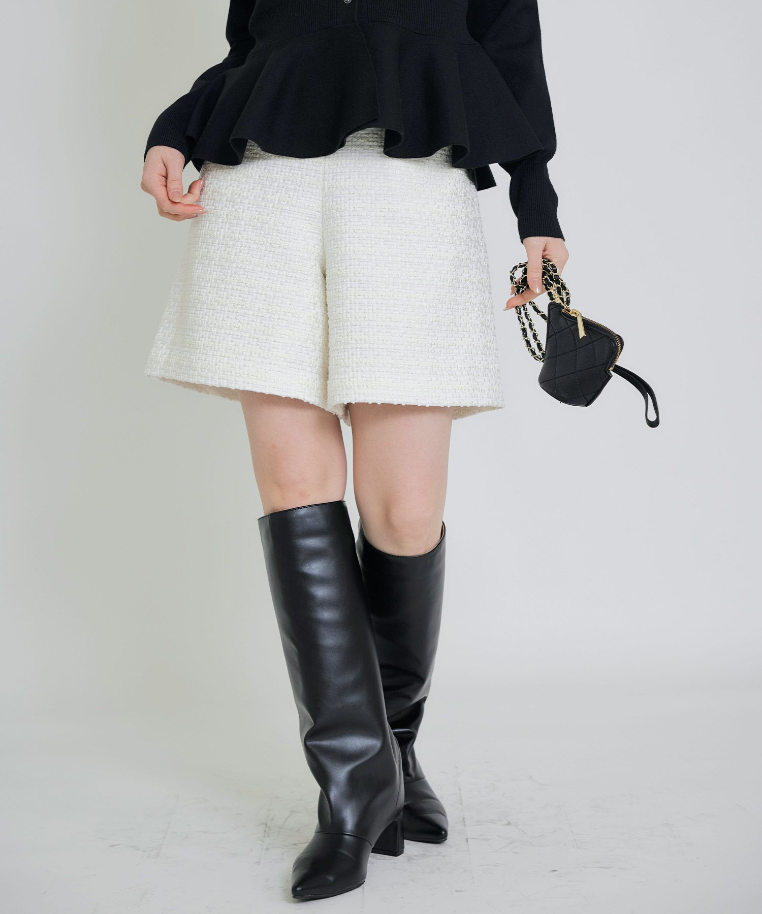 model：H155　着用サイズ：M　オフホワイト
