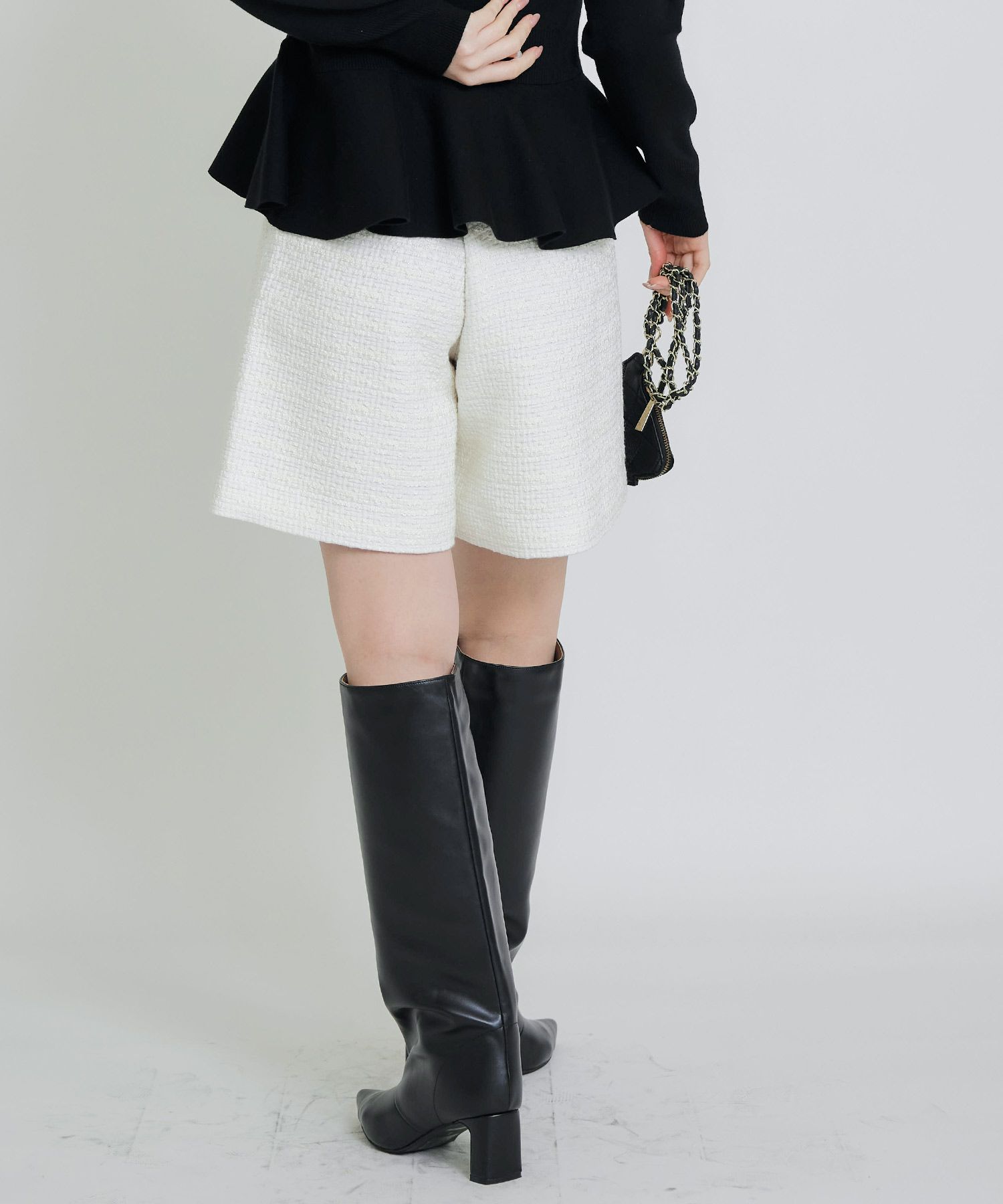 model：H155　着用サイズ：M　オフホワイト