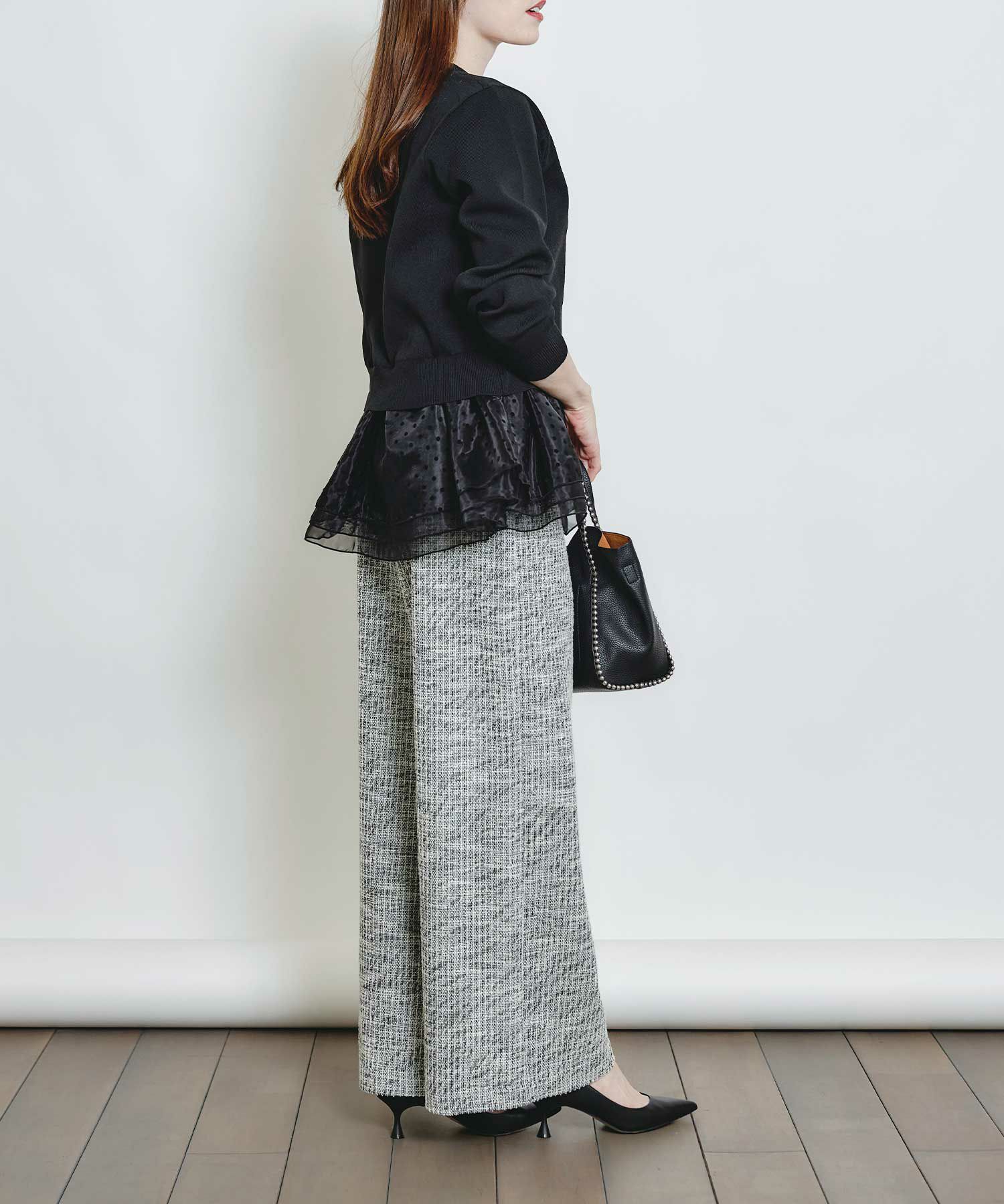 model：H160　着用サイズ：M　ブラック