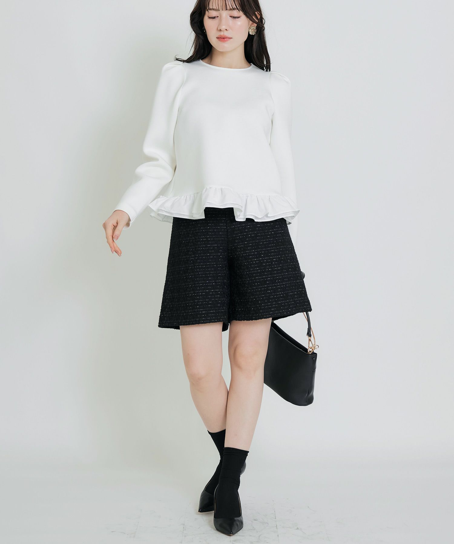 model：H155　着用サイズ：M　オフホワイト