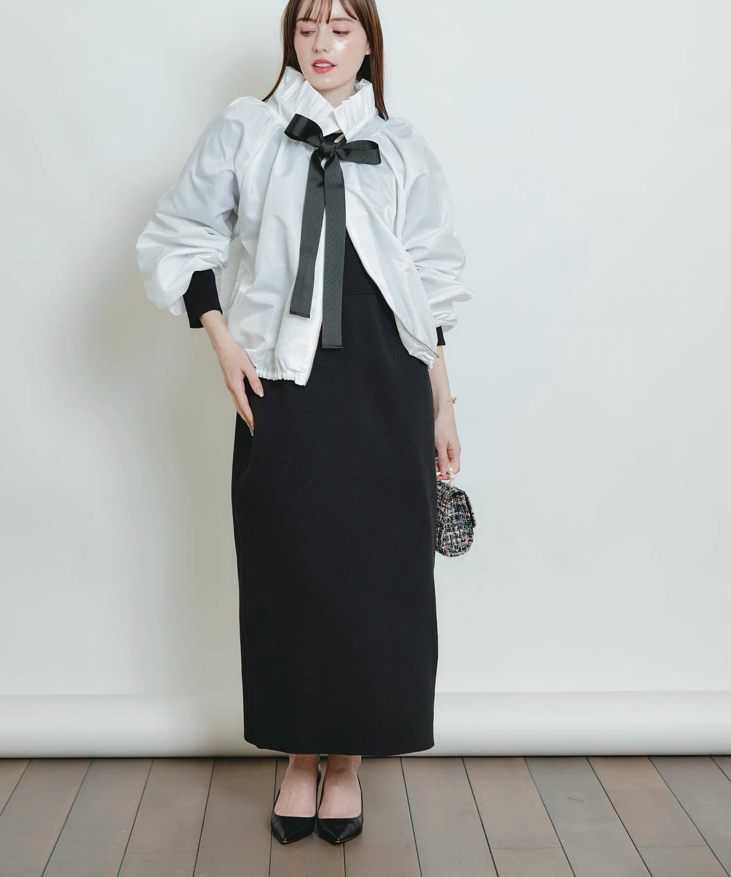 model：H160　着用サイズ：M　ブラック