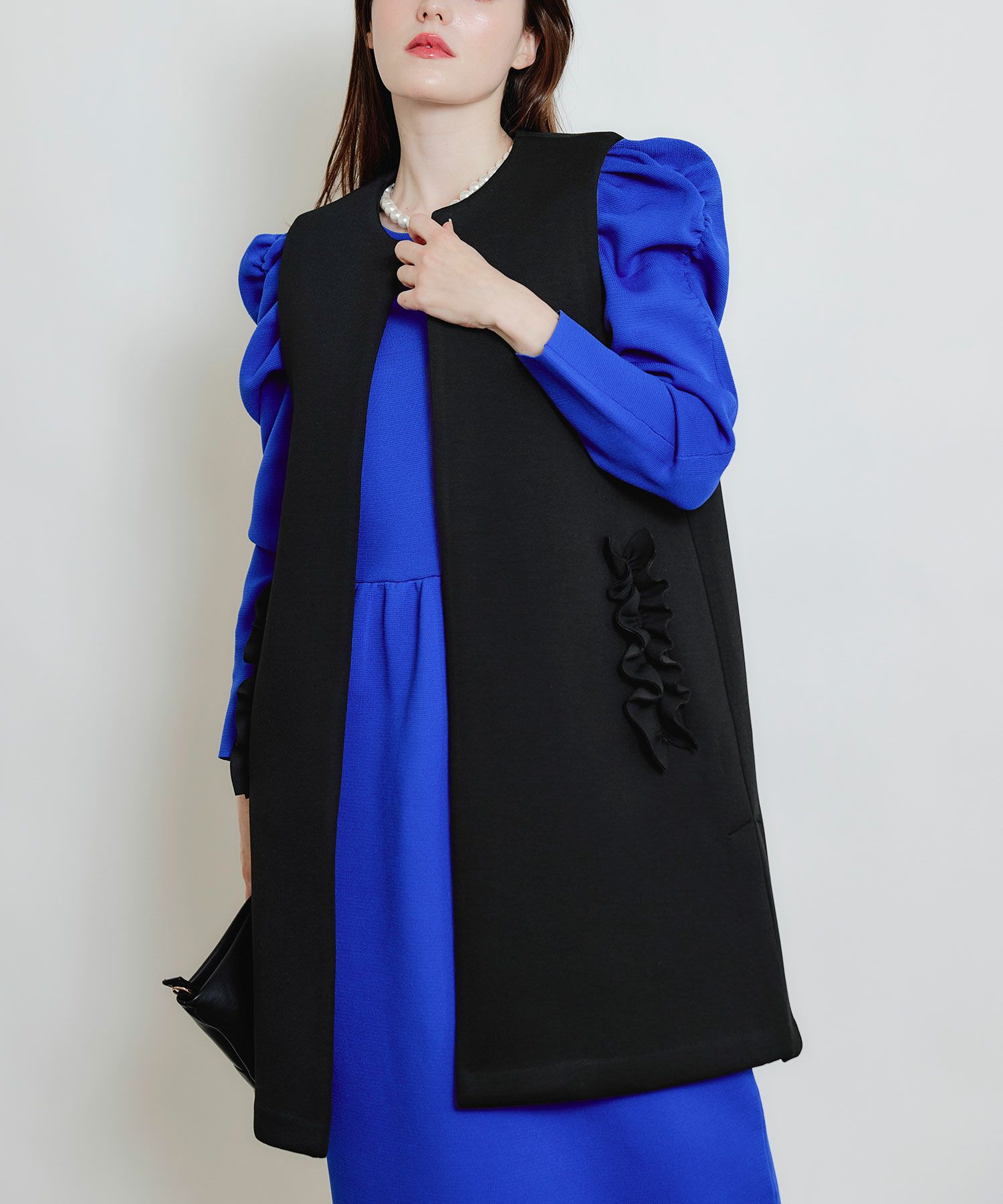 model：H160　着用サイズ：M　ブラック