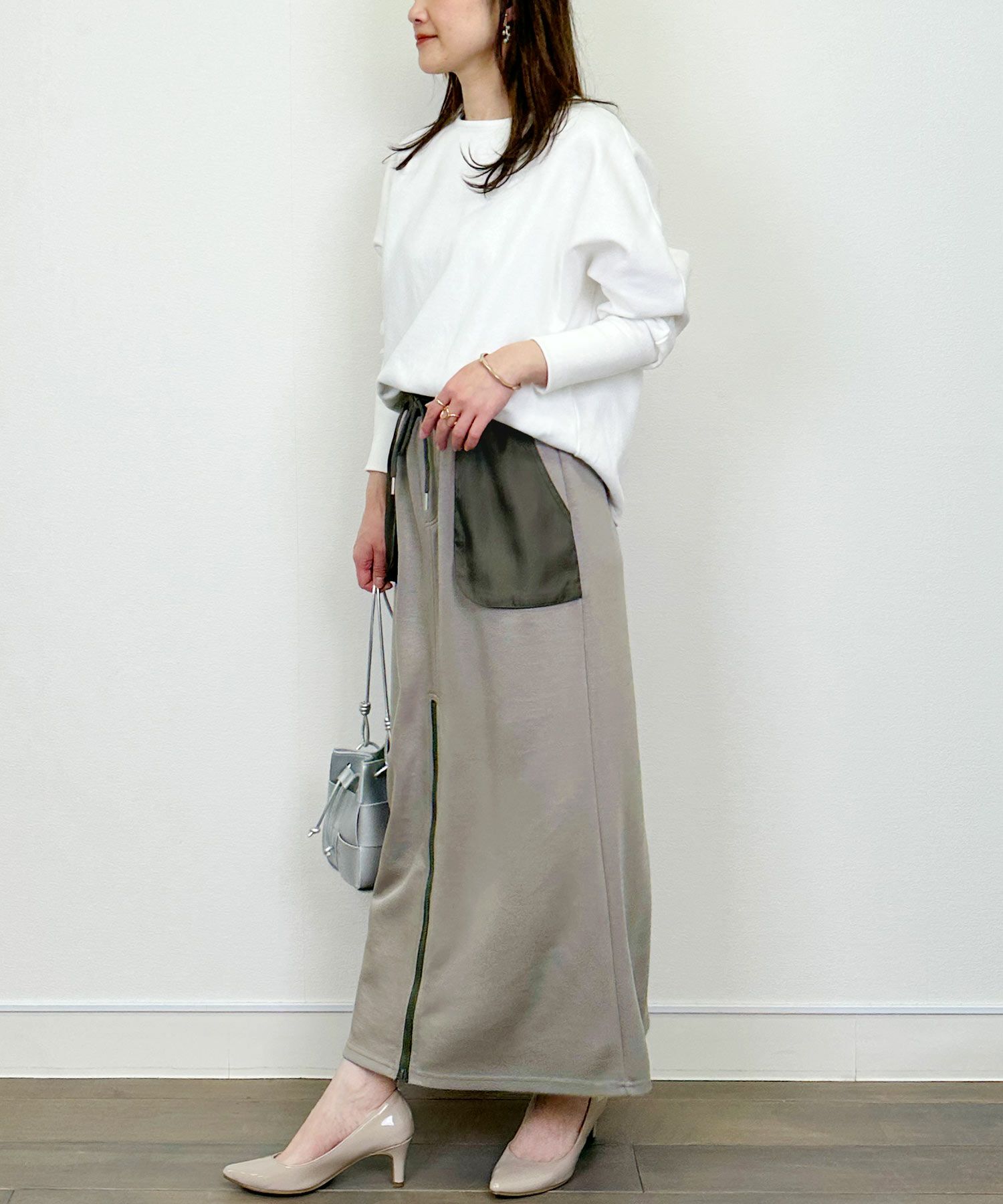 model：H164　着用サイズ：M　グレー