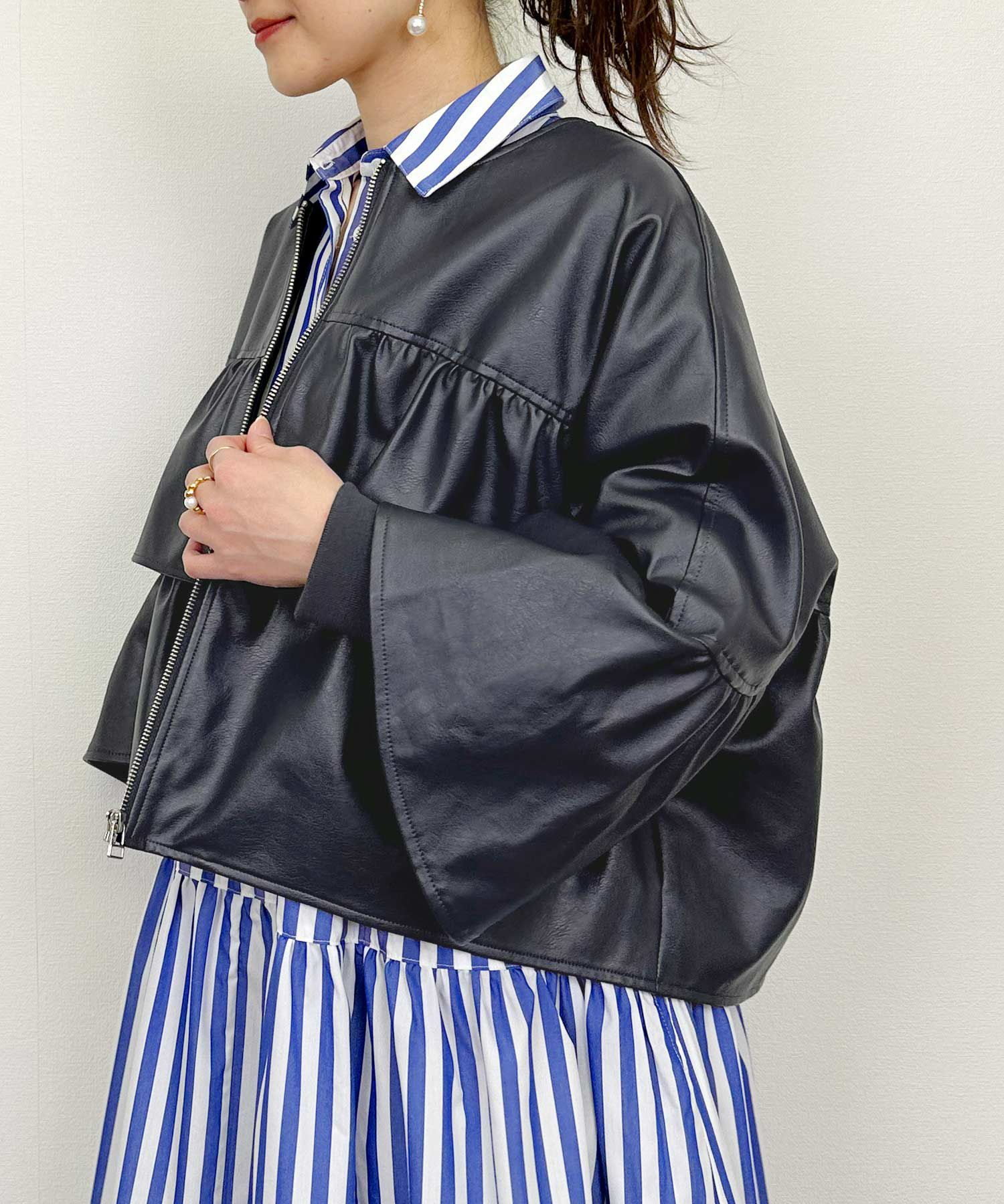 model：H164　着用サイズ：M　ネイビー