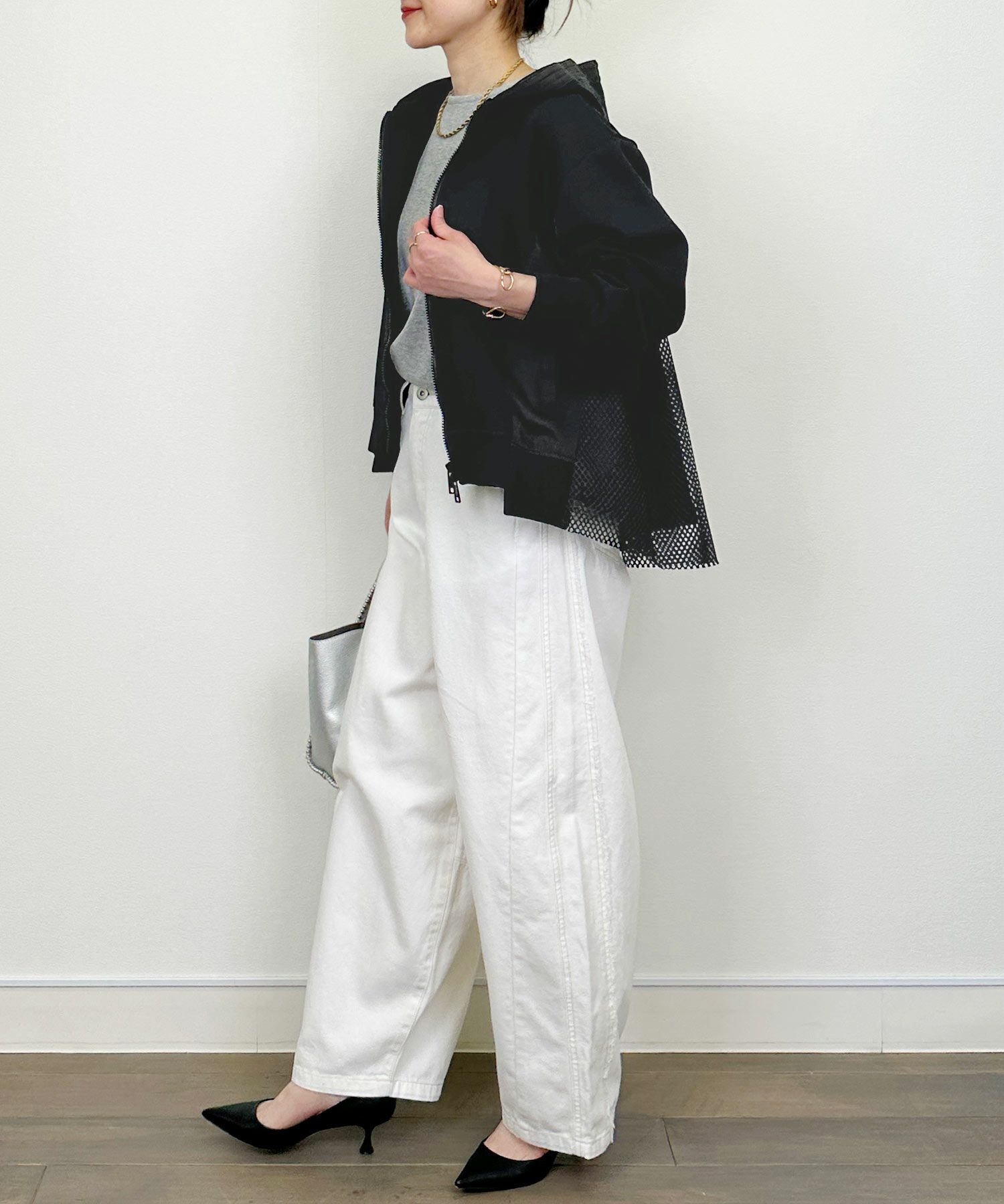 model：H164　着用サイズ：M　ブラック