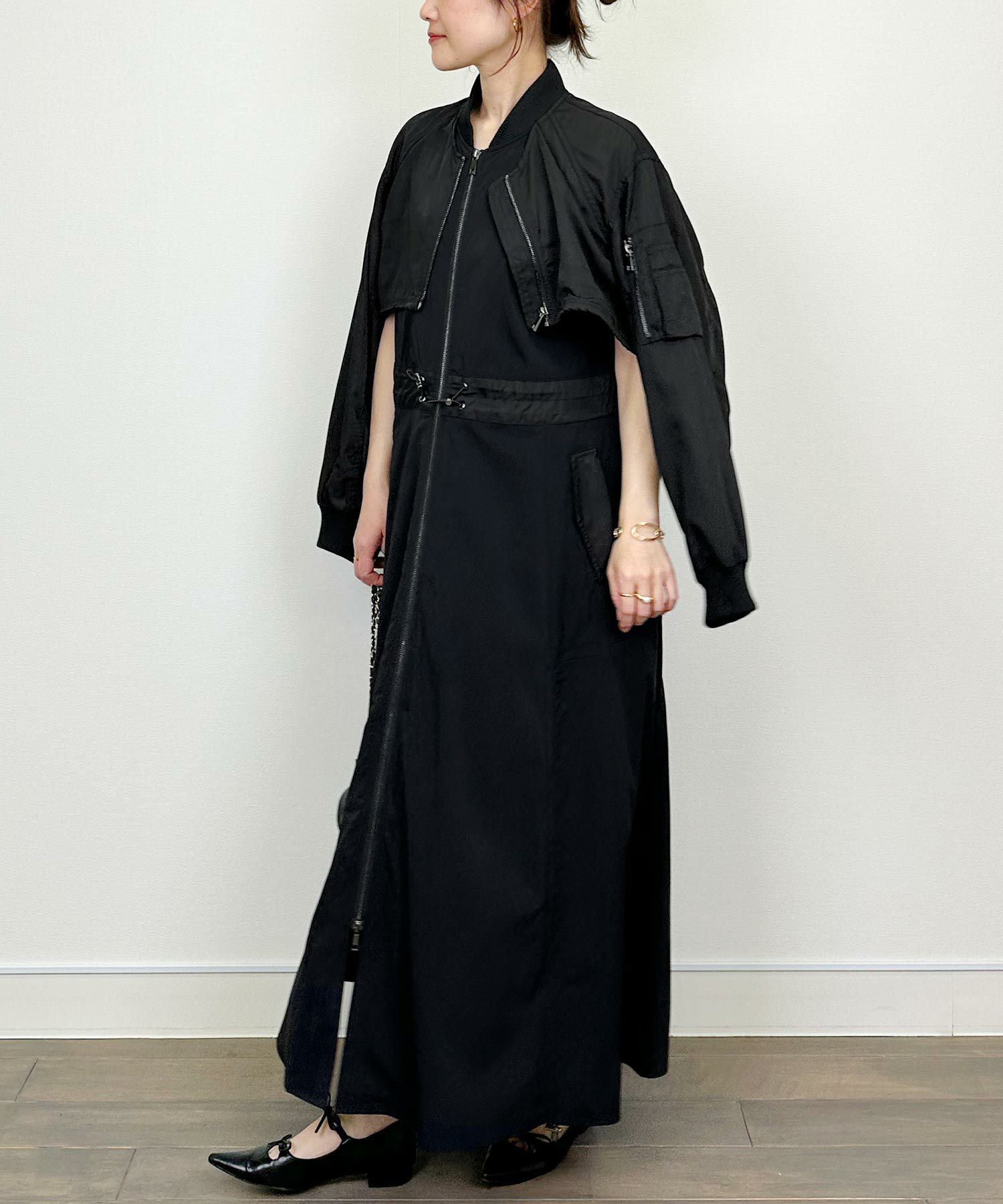 model：H164　着用サイズ：M　ブラック