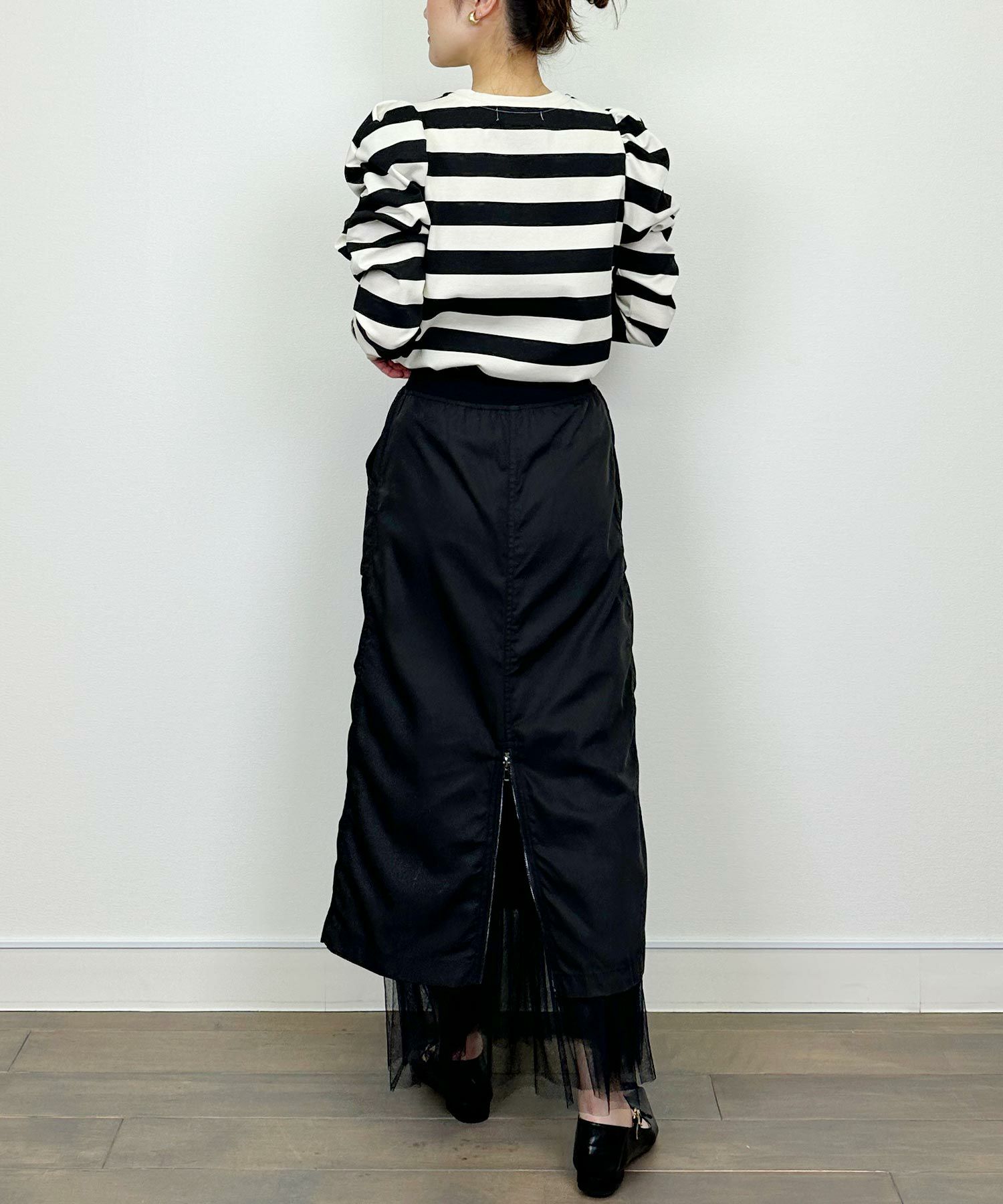 model：H164　着用サイズ：M　ブラック
