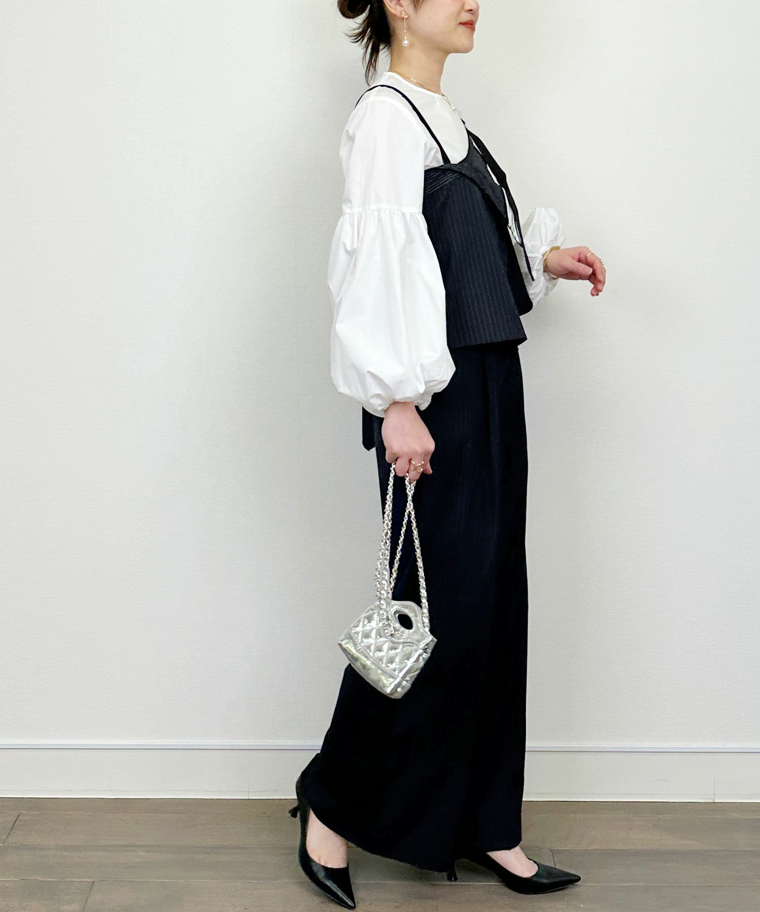model：H164　着用サイズ：M　ネイビー