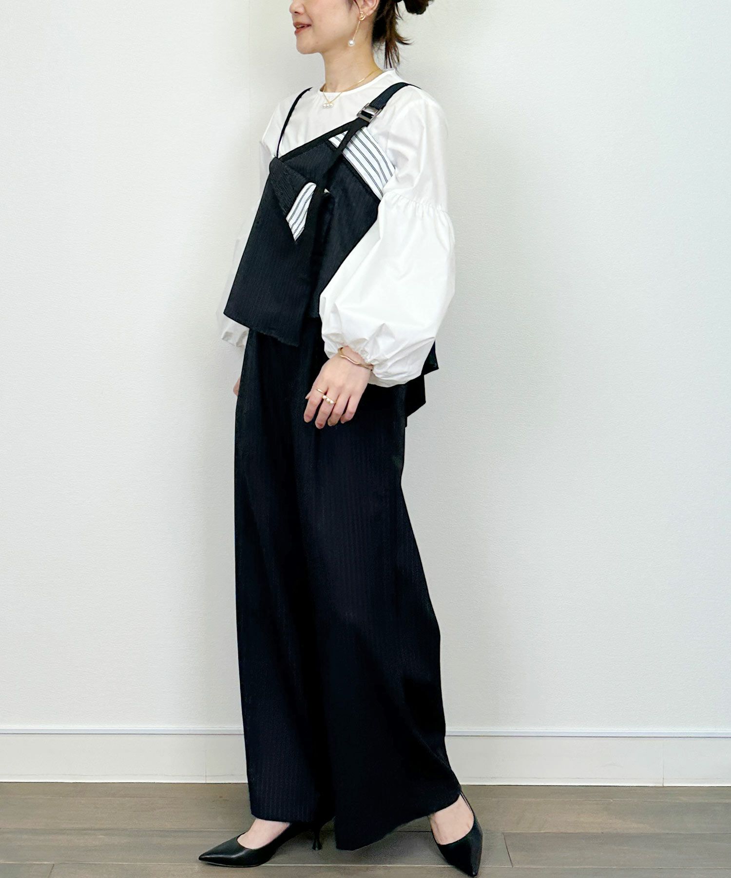 model：H164　着用サイズ：M　ネイビー