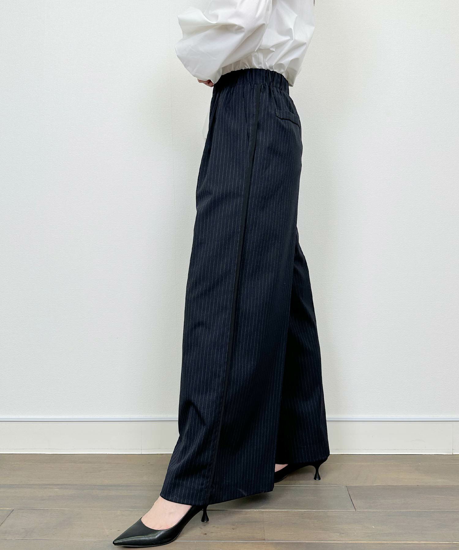 model：H164　着用サイズ：M　ネイビー