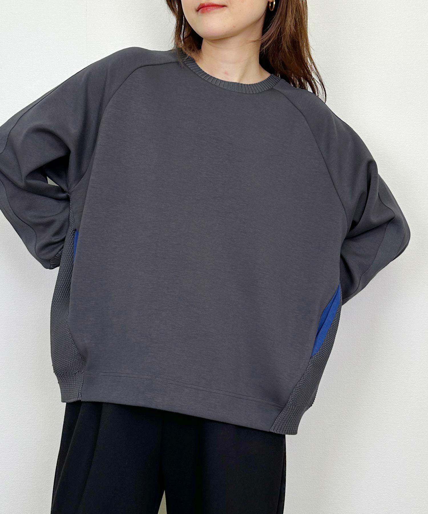 model：H164　着用サイズ：M　チャコールグレー