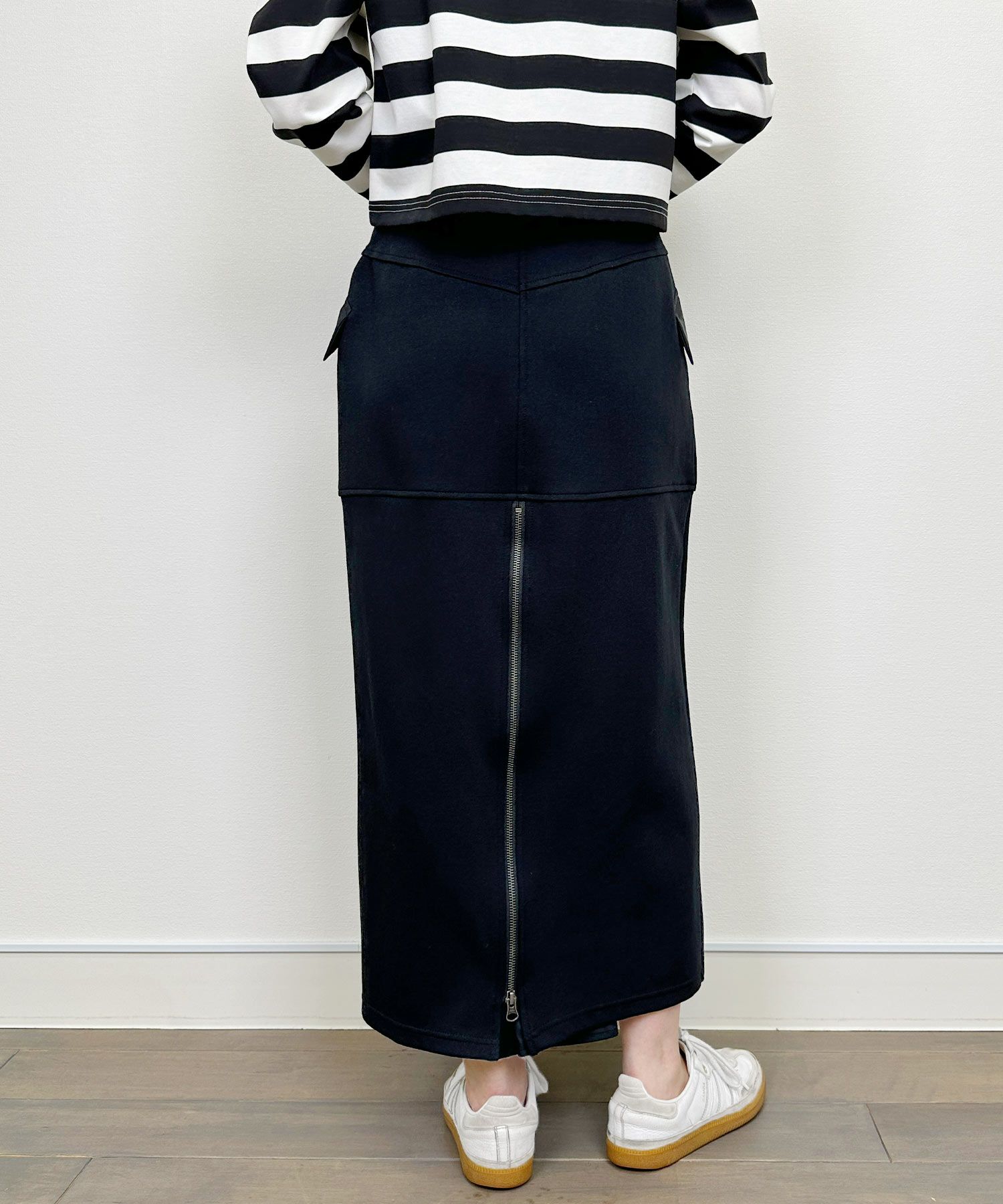 model：H164　着用サイズ：M　ブラック