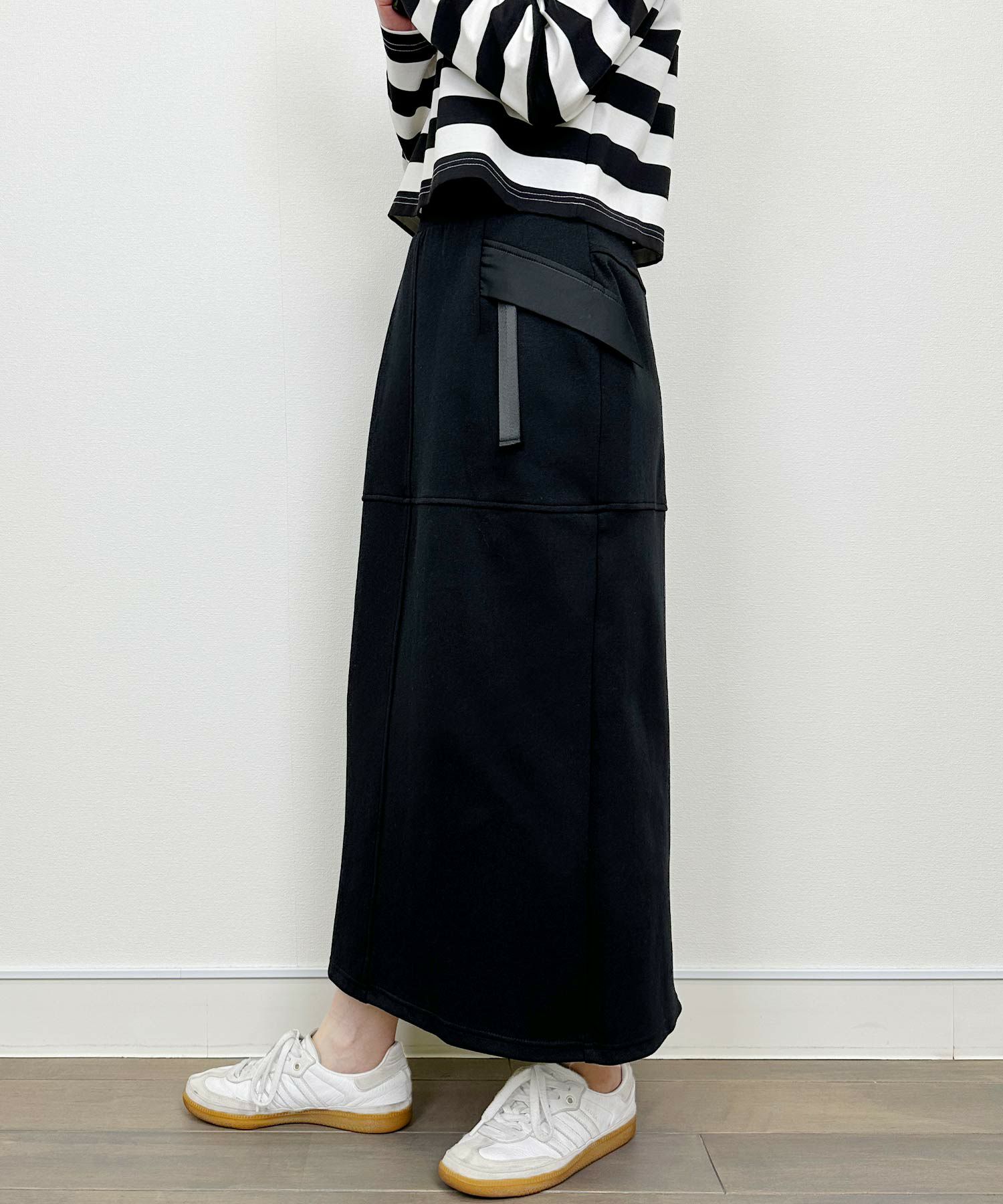 model：H164　着用サイズ：M　ブラック