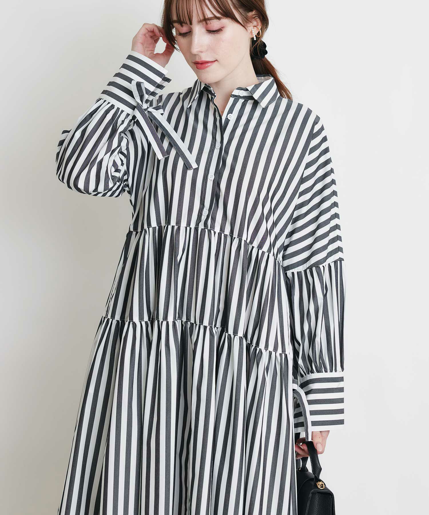 model：H160　着用サイズ：M　ブラック系