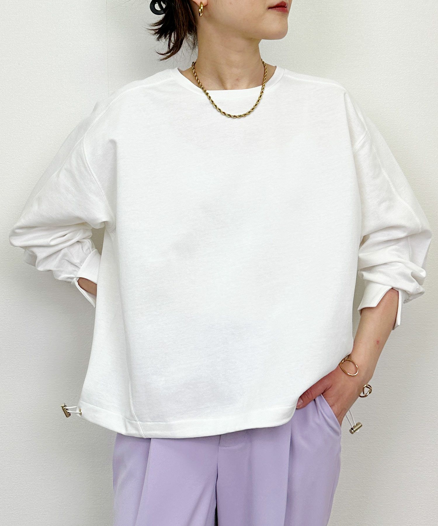 model：H164　着用サイズ：M　オフホワイト