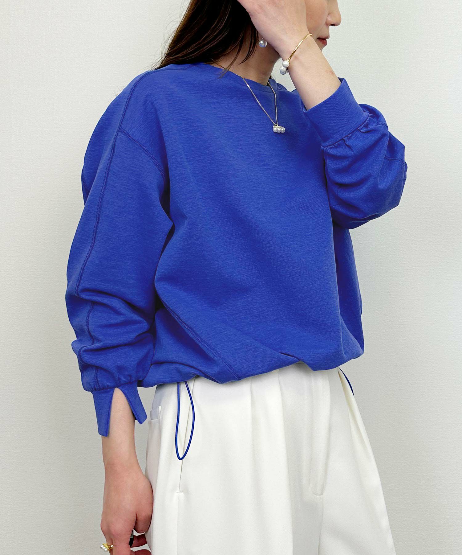 model：H164　着用サイズ：M　ブルー