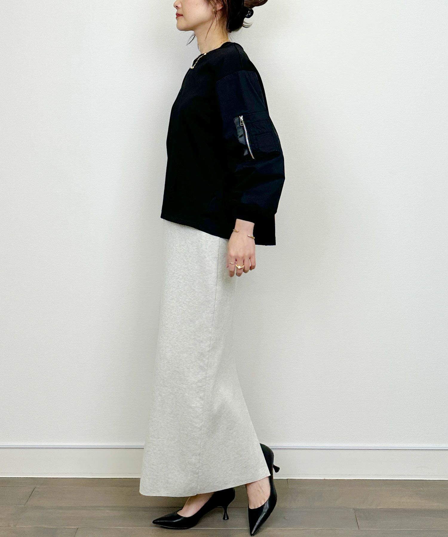 model：H164　着用サイズ：M　ライトグレー